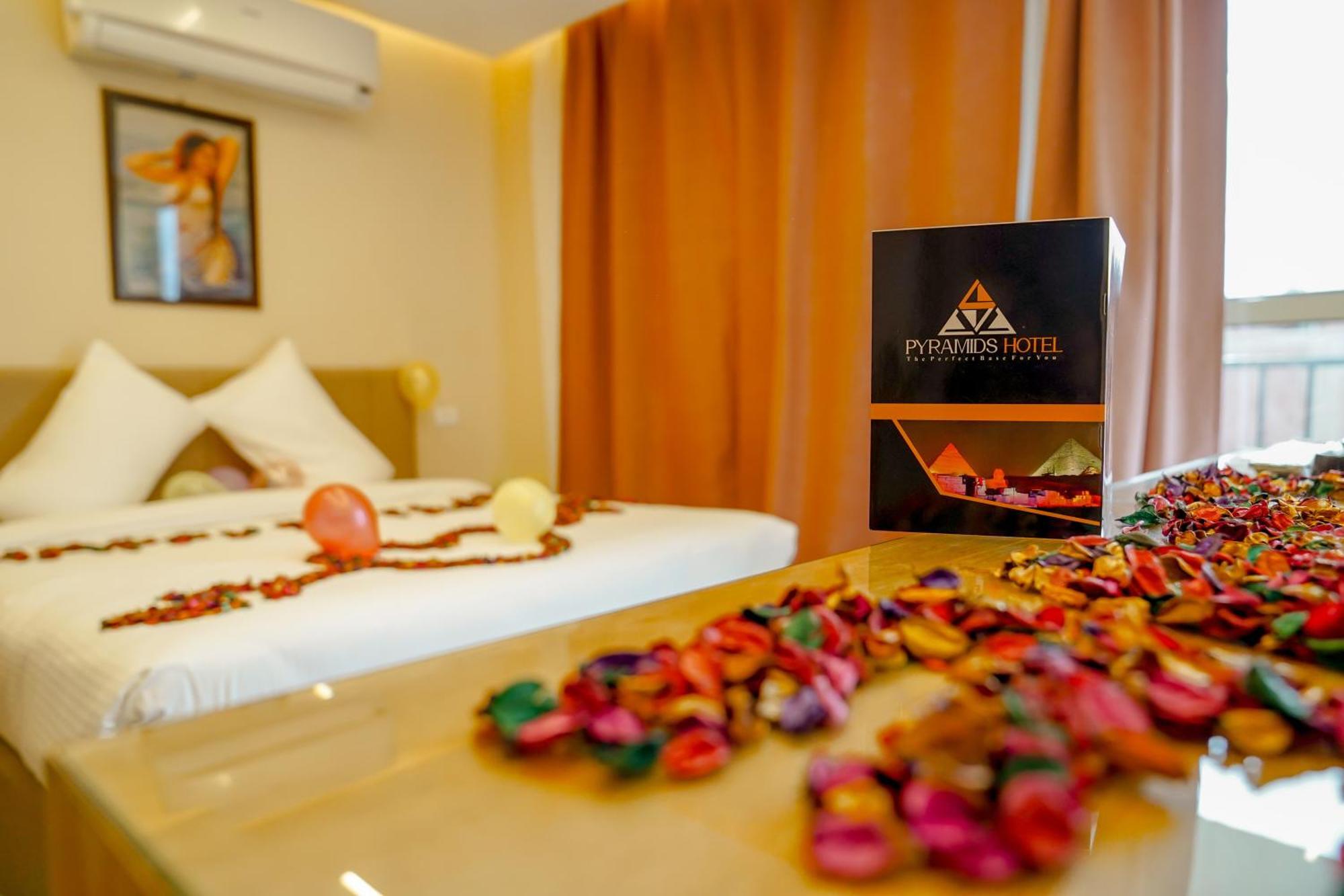 Pyramids Hotel Kafrat al Jabal Exterior photo